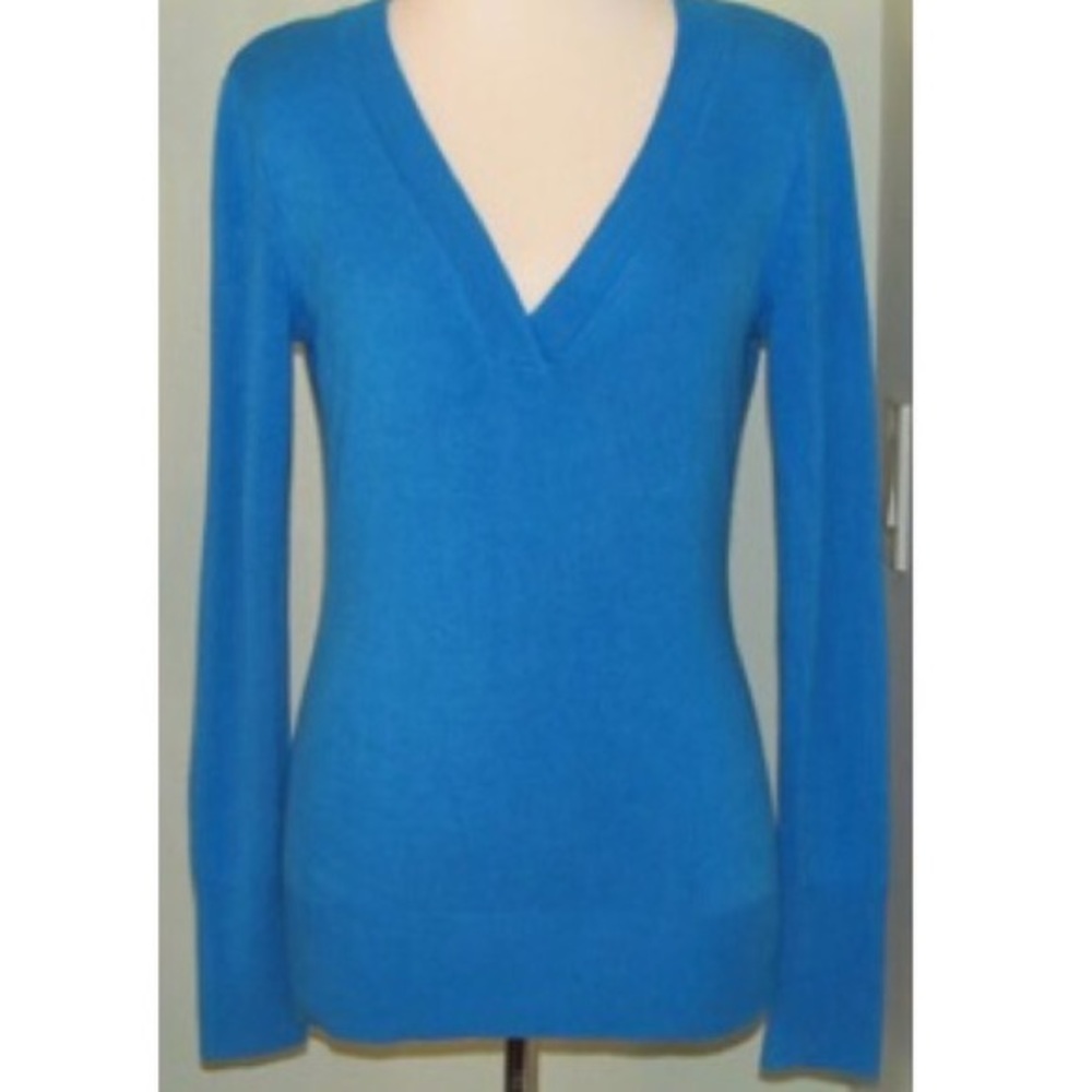 New York & Company Blue V Neck Sweater